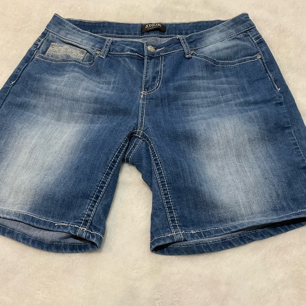 ZCO Jean Shorts with Embellishments Size 16